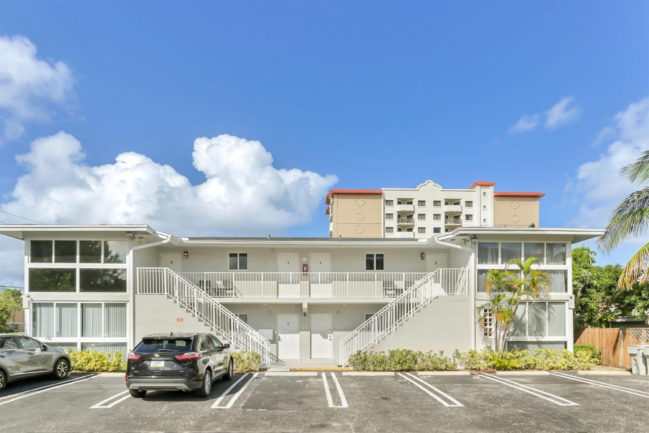Bright Pompano Beach With Pool Access Exterior foto